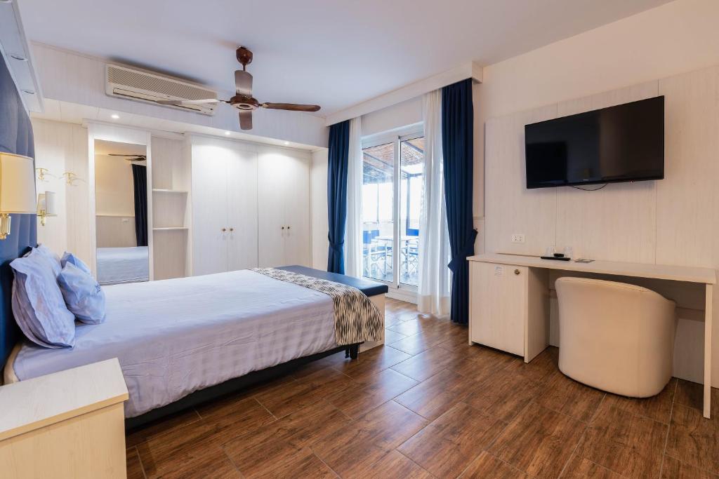 Hotel Lungomare Andora