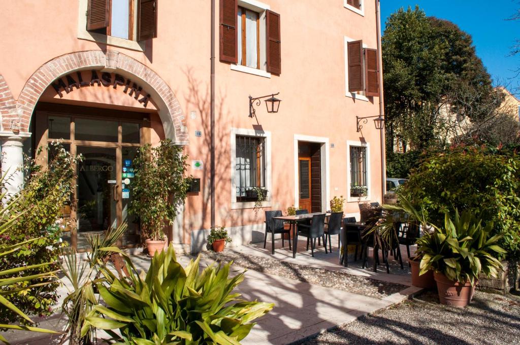 Hotel Corte Malaspina