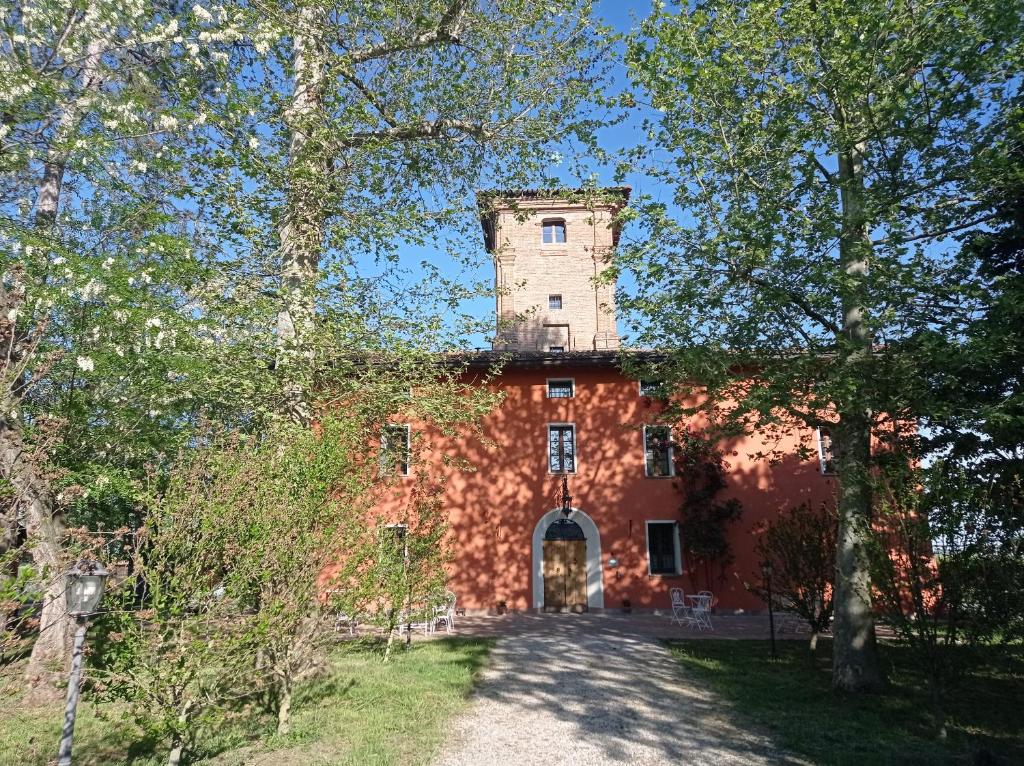 Ca 1 km nach Mordano